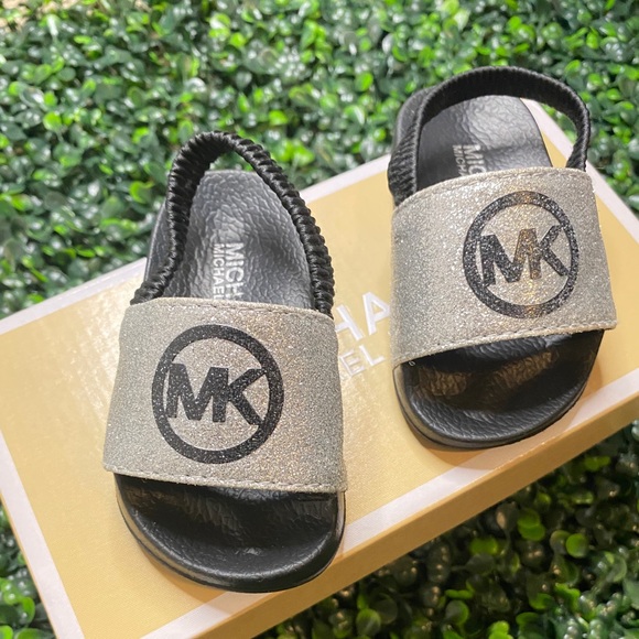 Micheal Kors Toddler Jett Charm Glitter Sandals - Picture 1 of 2